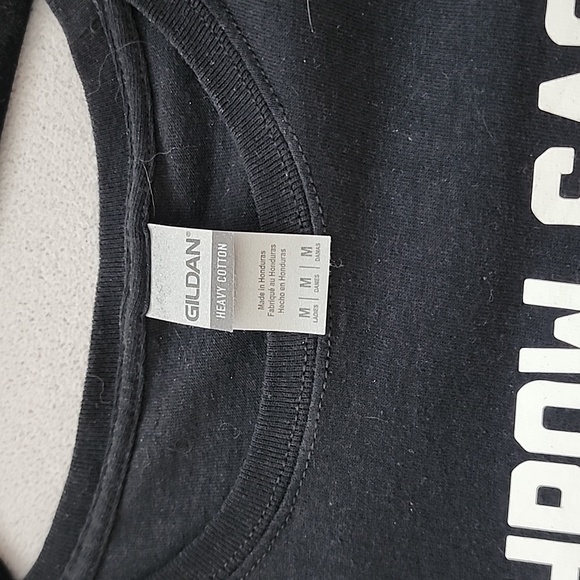 NWOT T-SHIRT - Picture 3 of 3